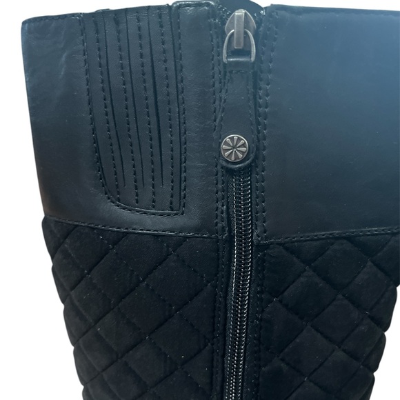 Isaac Mizrahi Ara2 Quilted Leather Boots - Picture 7 of 9